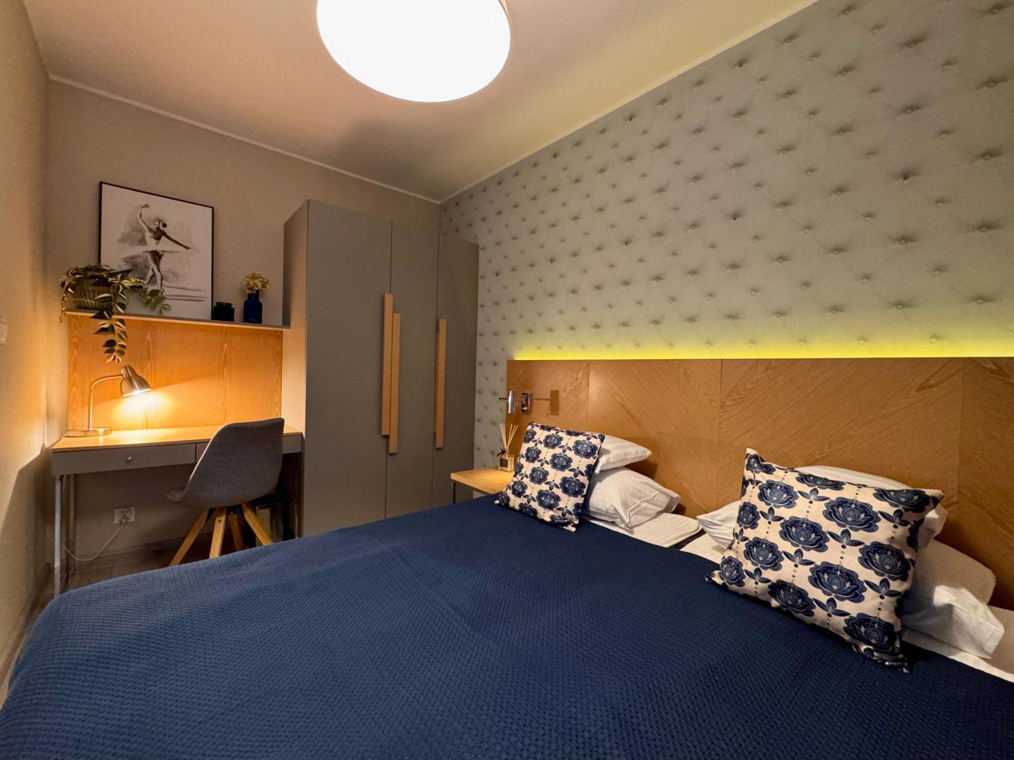 Aparthotel B12 By Marina - Old Town 3*