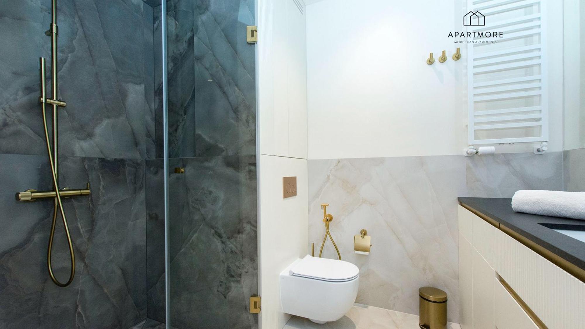 Center - Amber Sky By Apartmore Aparthotel
