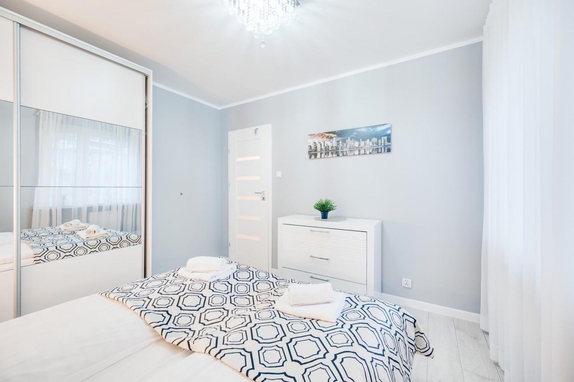 Apartment Jagiellonska 42d By Homeprime