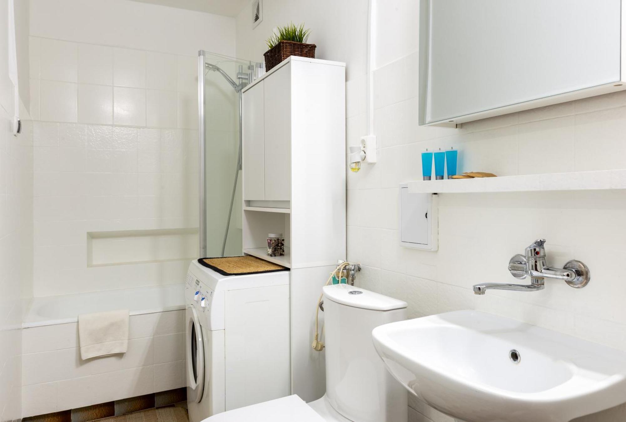 Apartment Centre