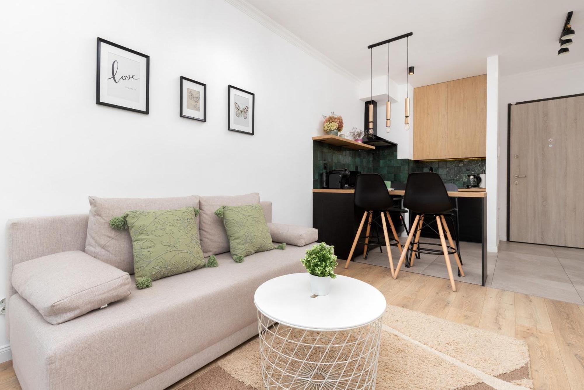 Starowiejska With Balcony Next To Arena Stadium By Renters Gdansk