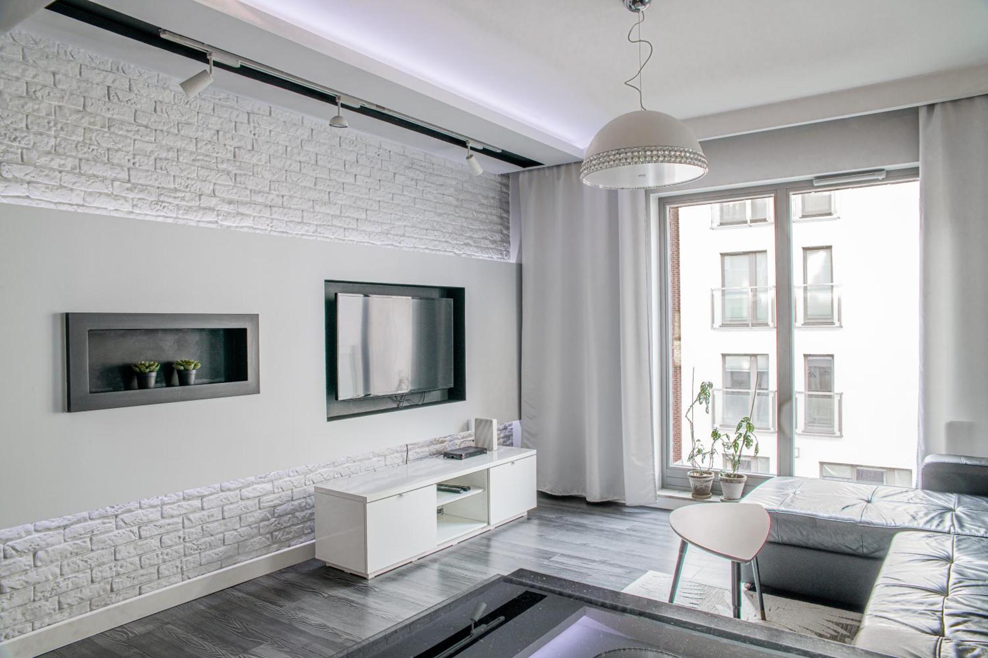 Lily - Waterlane Pool & Gym Apartment