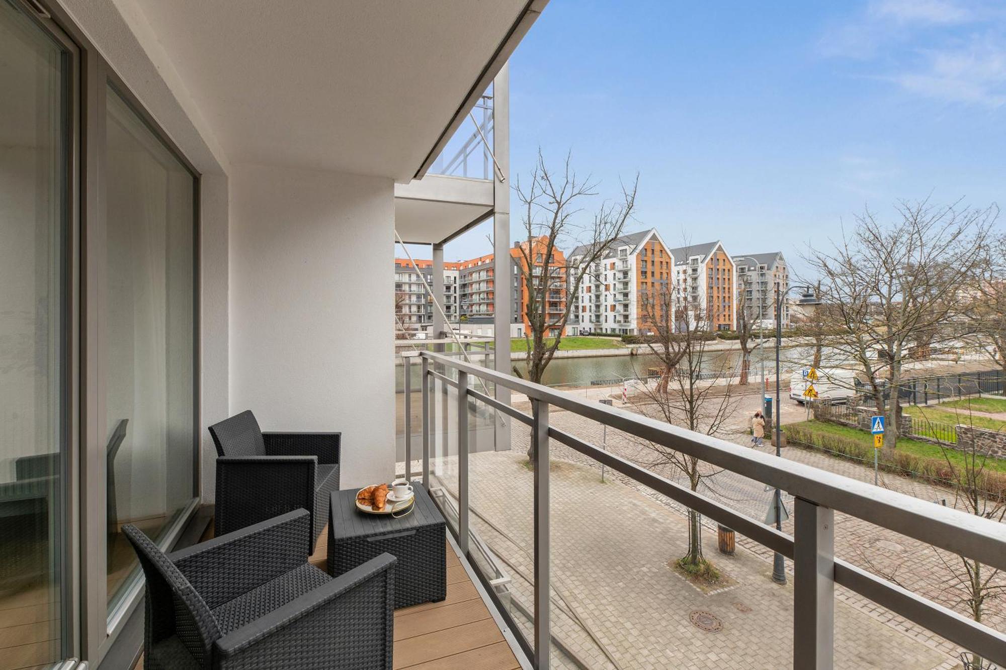 Apartment Riverfront By Downtown Gdansk