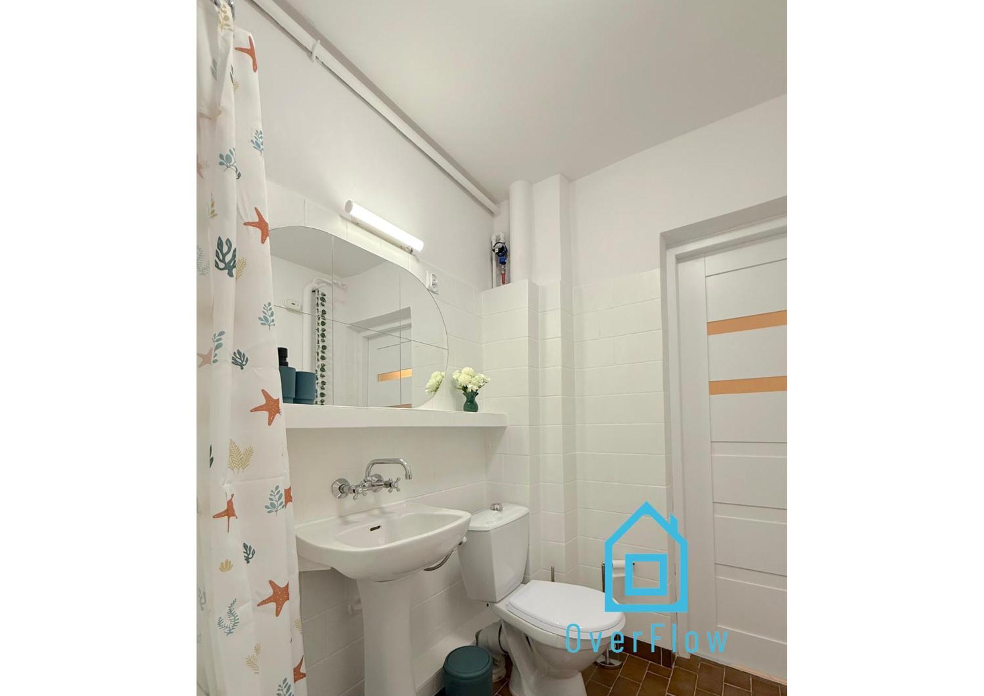 Homestay Paris Old Town *