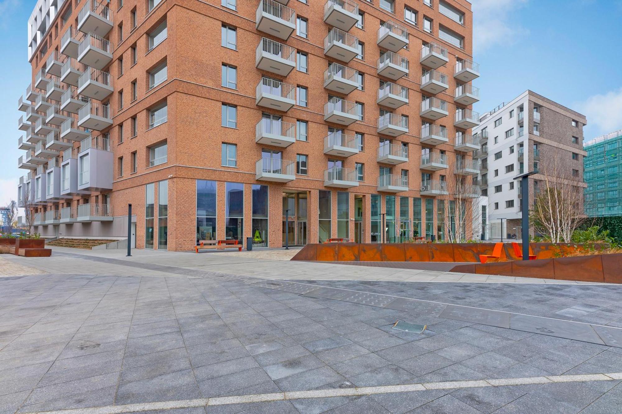 Zurawie - Food Hall & Stocznia By Downtown Gdansk