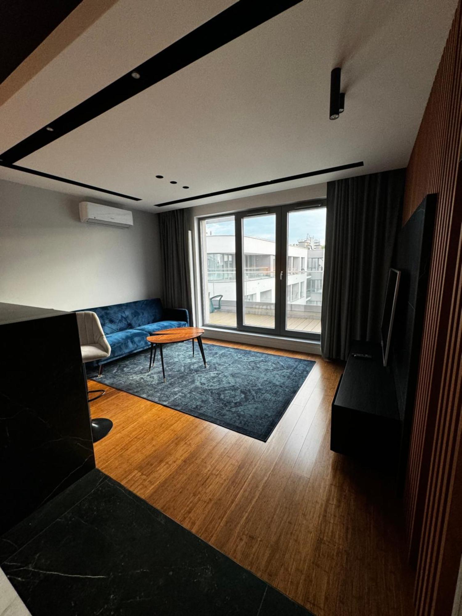 Riverview Portovo By Lion Apartment