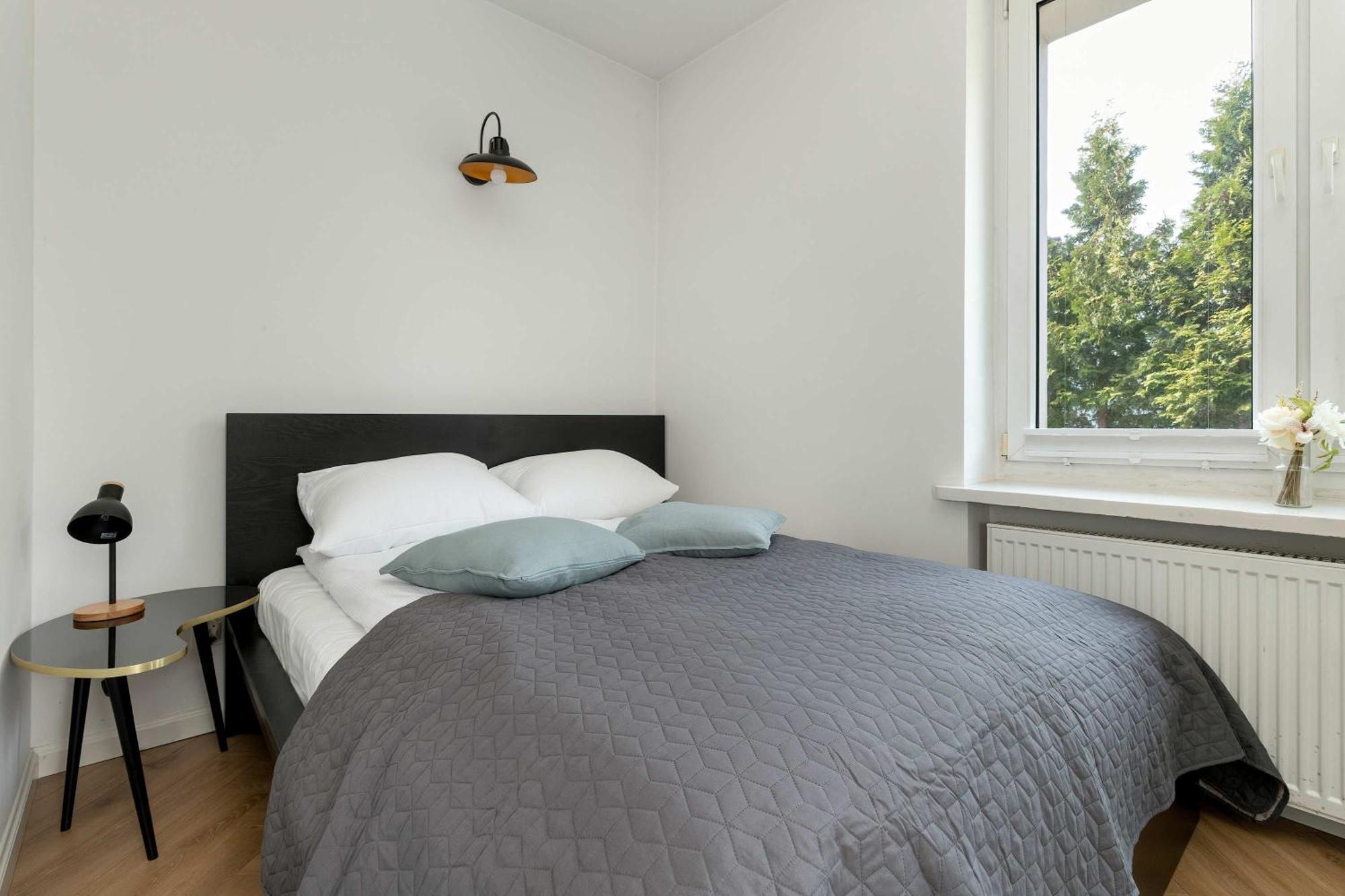 Modern Close To Oliwski Park By Renters Apartment *