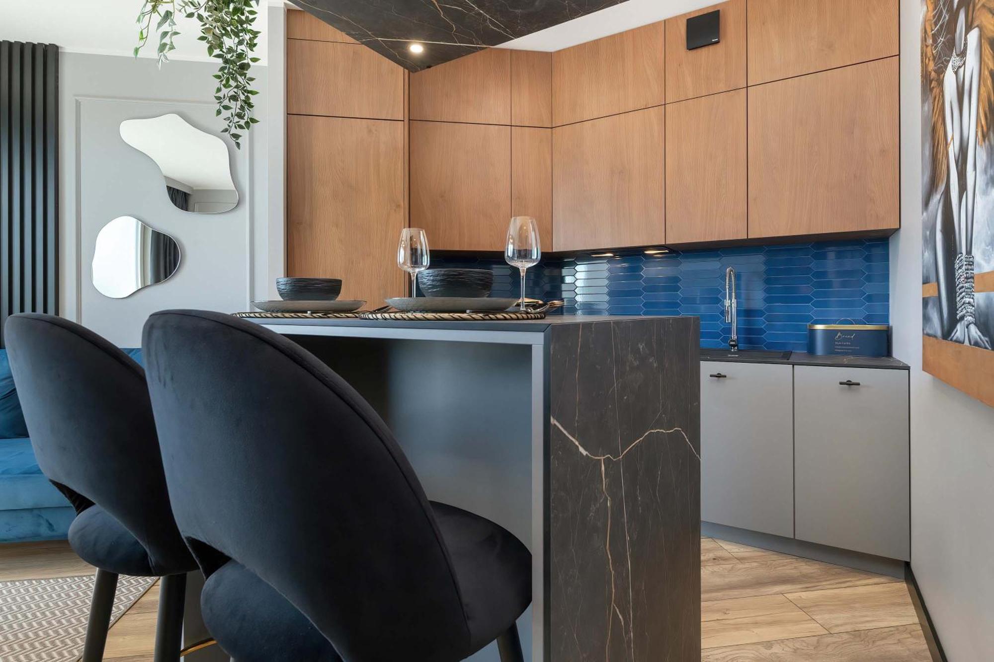 Prestigious With Parking In By Renters * Gdańsk