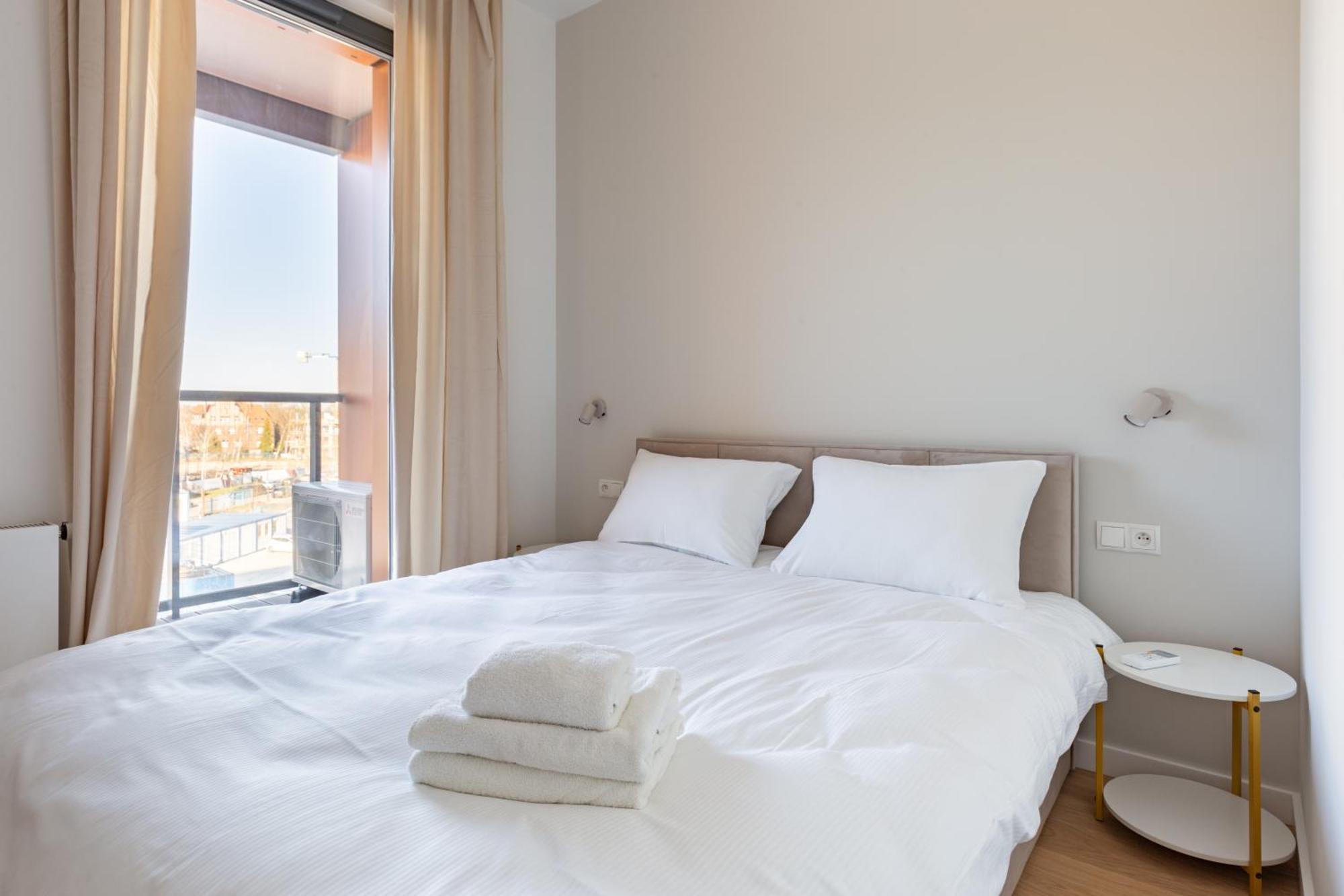 Apartment Stocznia Bright & Serene Riverside *