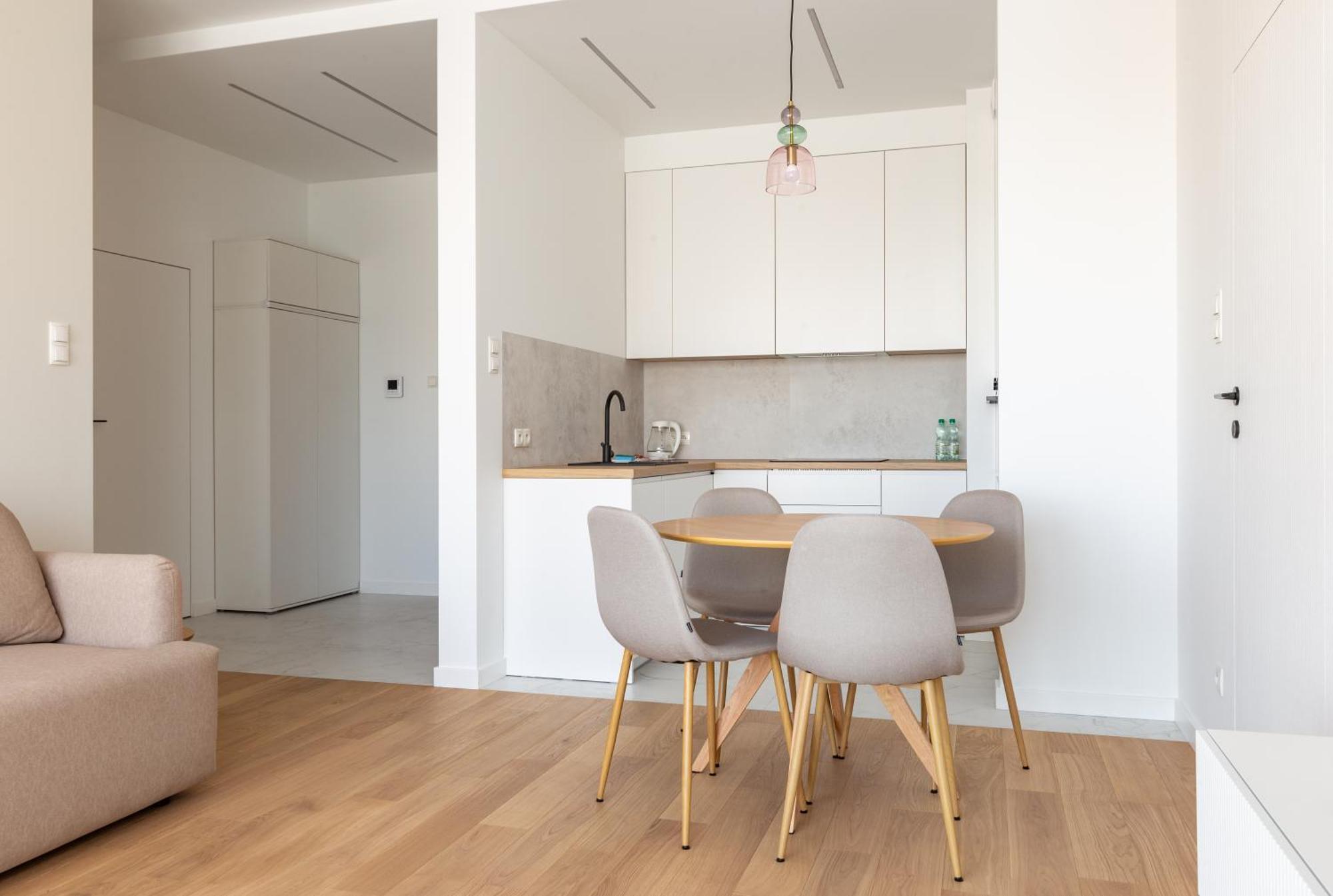 Stocznia Bright & Serene Riverside Apartment *