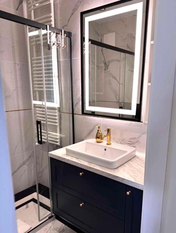 Nadmotlawie Estate - Riverside, Gym & Sauna By Downtown Apartment *