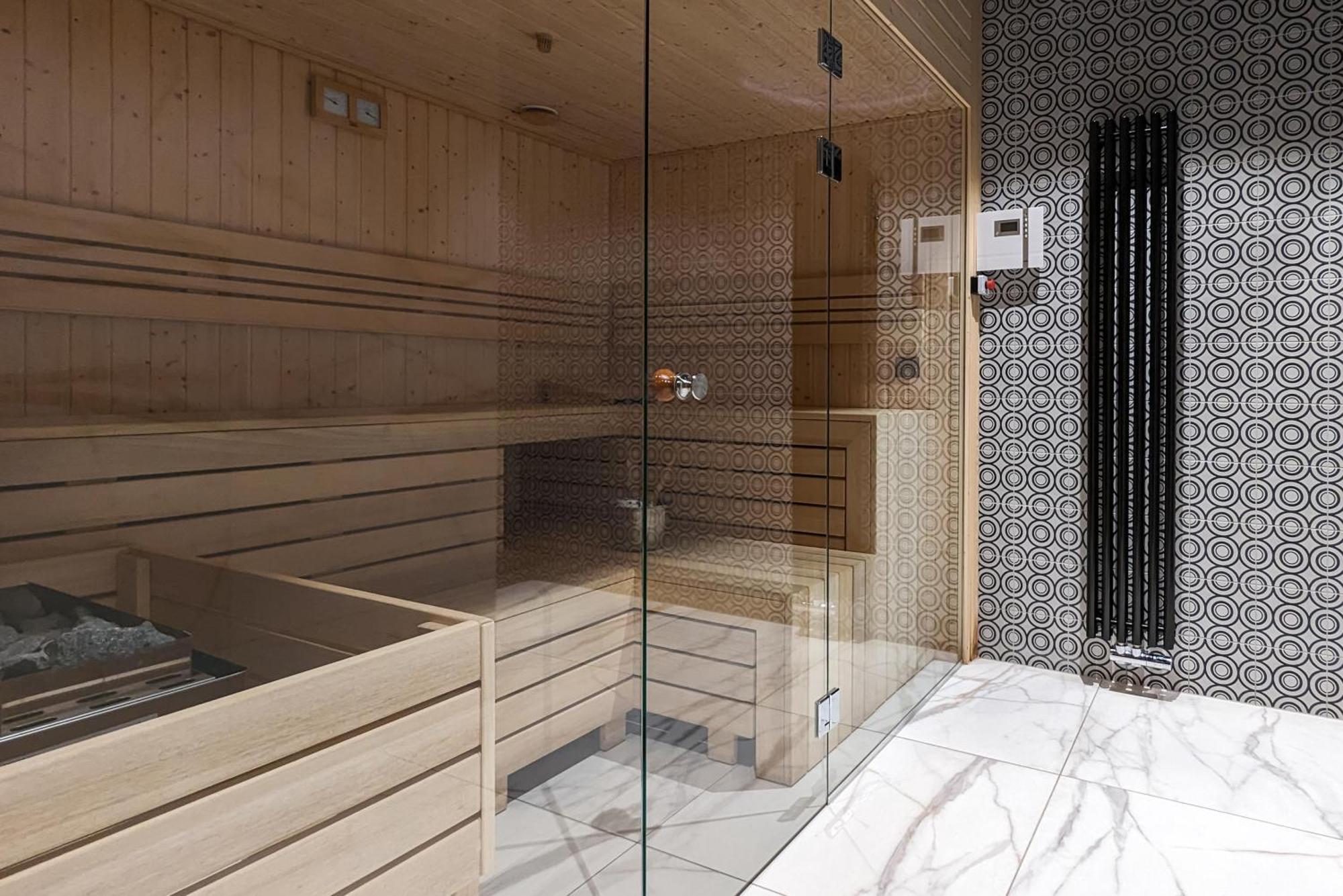 Elegant In With Sauna, Gym And Parking By Renters Lägenhet