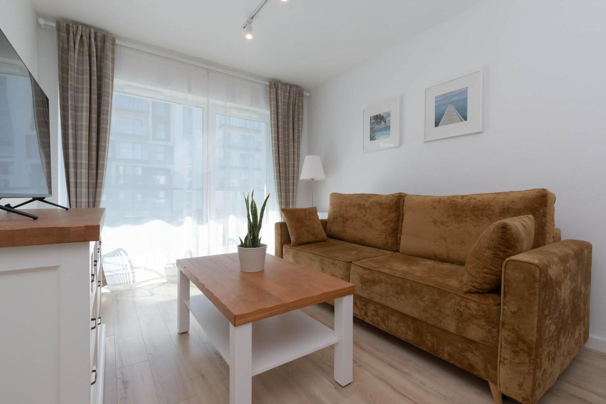 Unique Starowiejska With Parking By Renters Apartment *