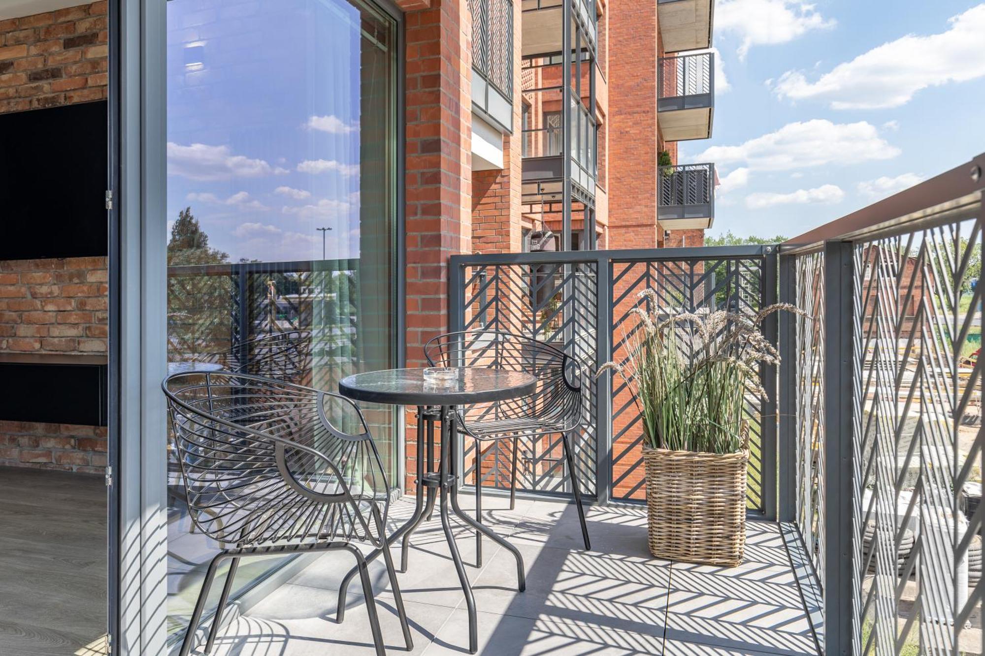 Scala 60c Center With Parking By Lion Apartament *