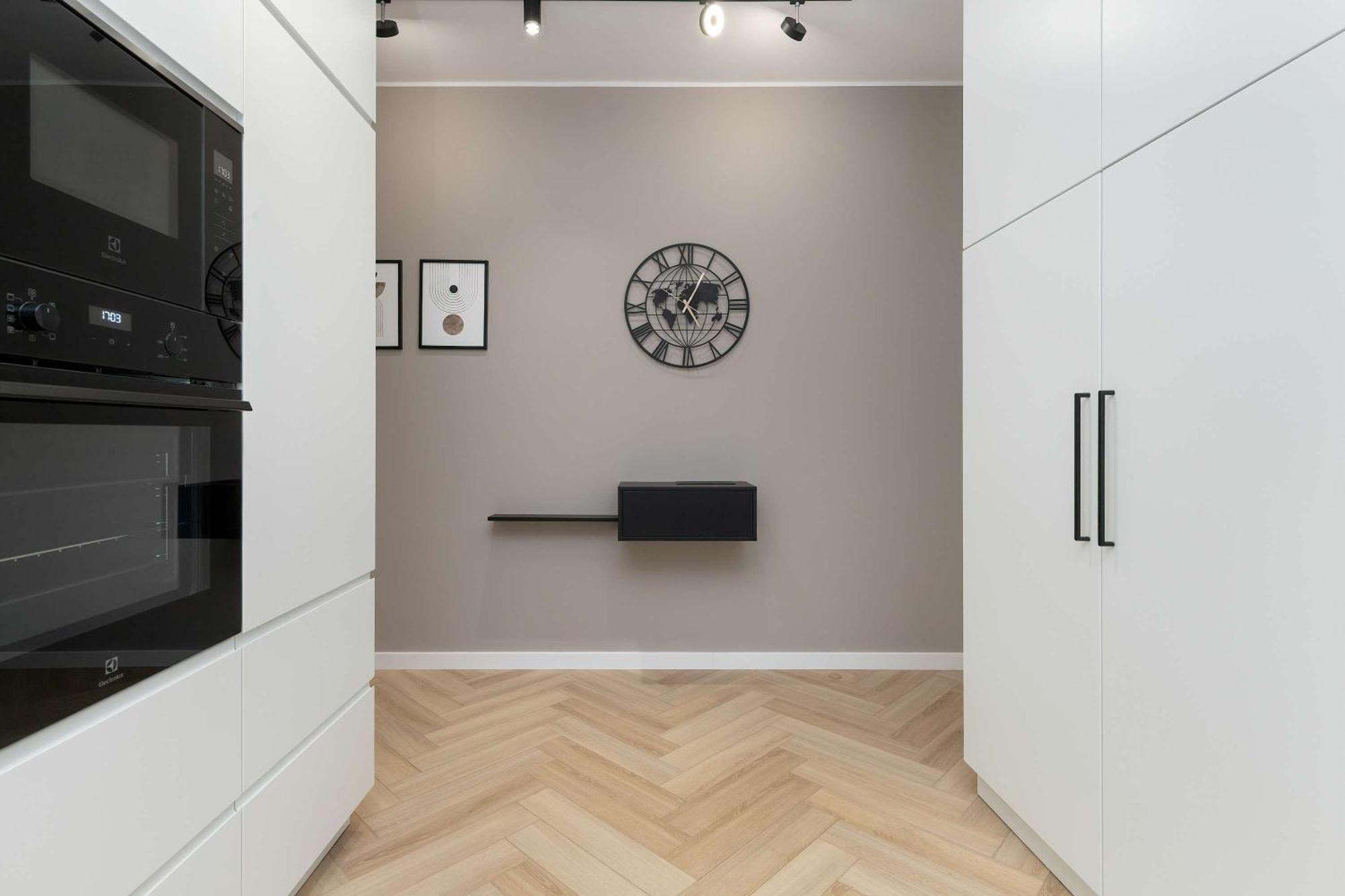 Elegant With Desk Marina 3city By Renters Lägenhet *