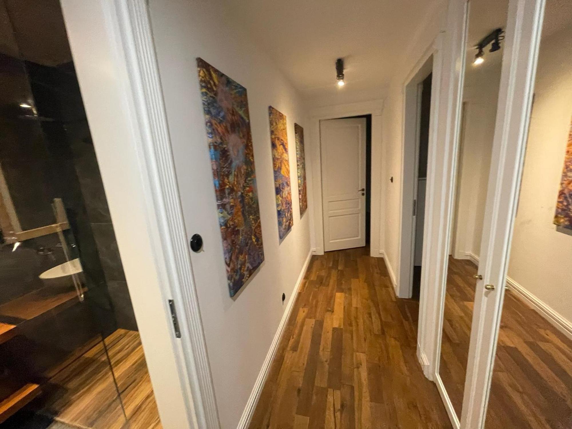 Apartment Comfort Oak