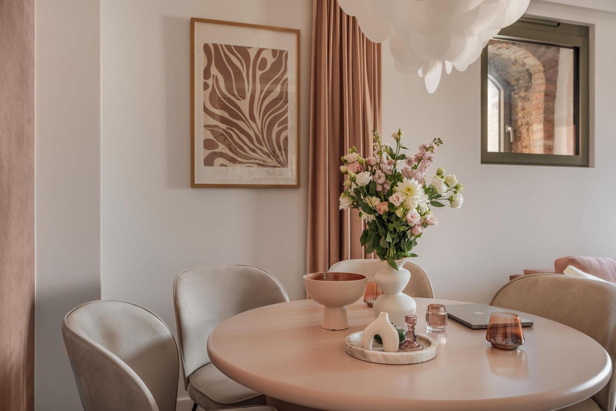 Aparthotel Casa Blush - Loftaffair Collection