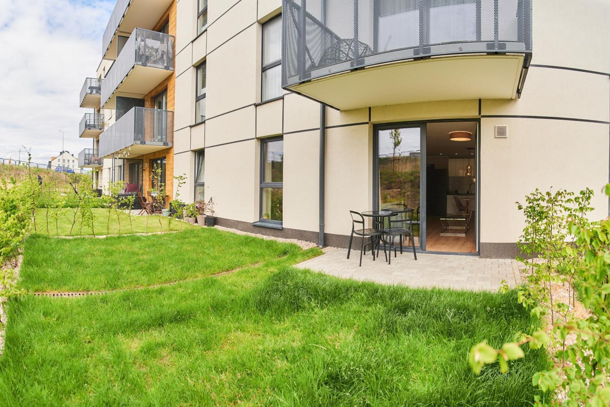 Cozy With Garden - Free Private Parking Lägenhet Gdańsk