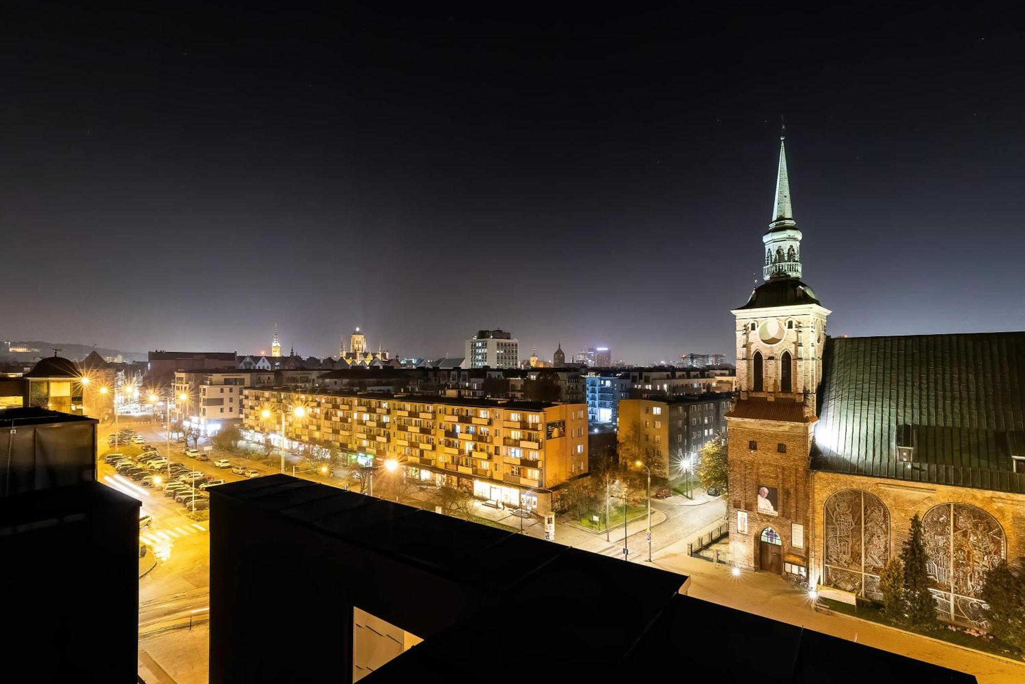 Exclusive With Parking, Air Conditioning And A Rooftop Terrace In The Centre Of By Renters Prestige * Gdansk