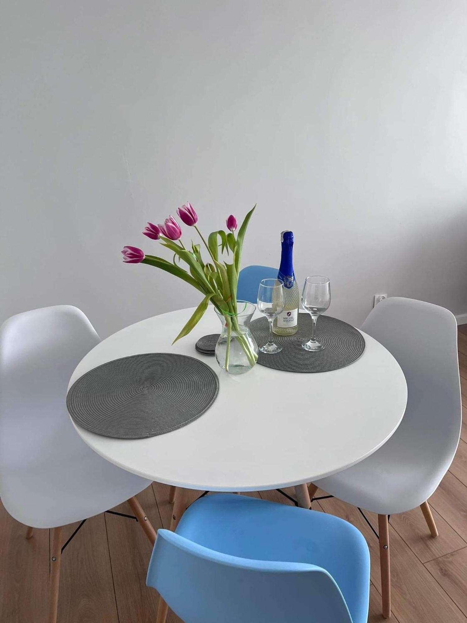Apartament Nap Obroncow Wybrzeza