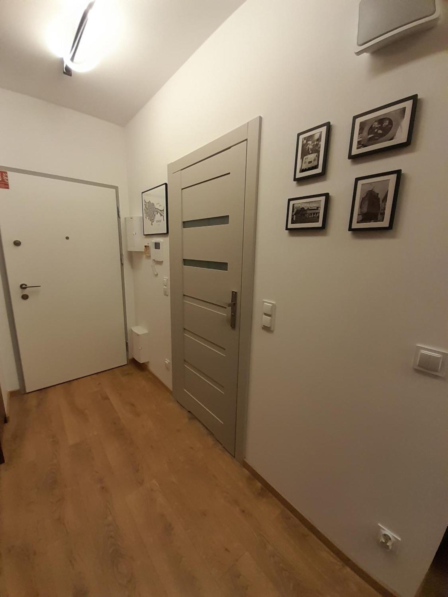 Lejlighed 100czniowe Zurawie