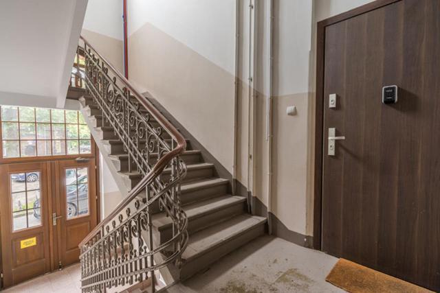 Przy Placu Zebran Ludowych Apartment