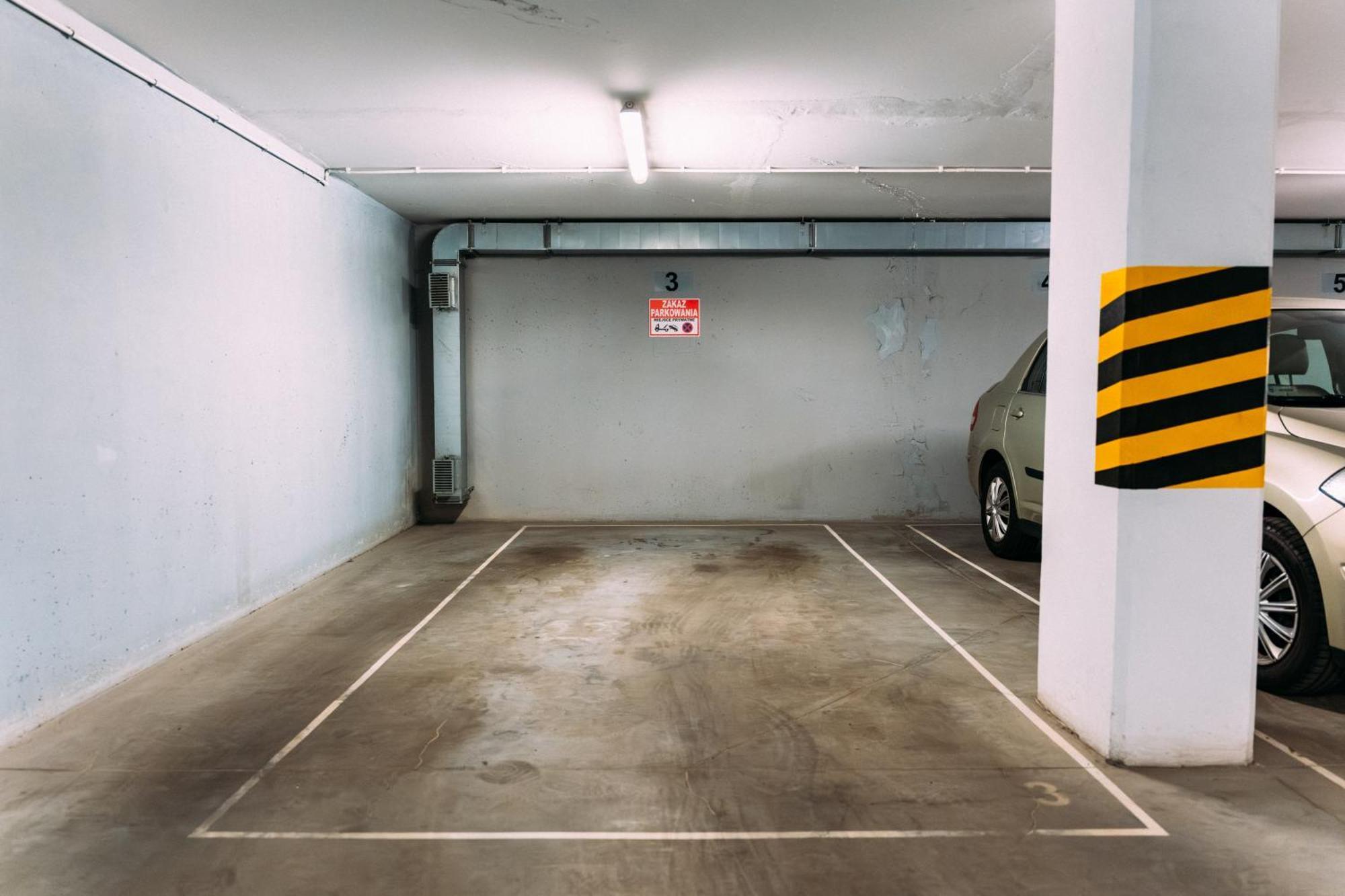 Przy Starym Miescie Scala Z Parkingiem * Danzig