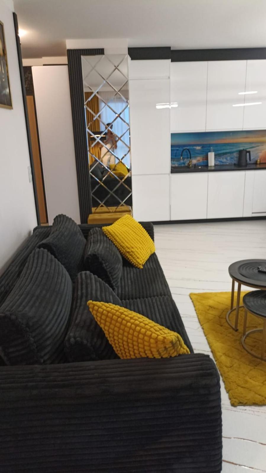 Apartment De Lux 18 Pietro Parking