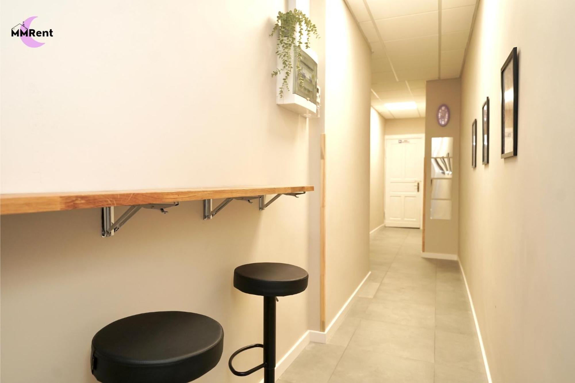 Mmrent Roma Homestay *