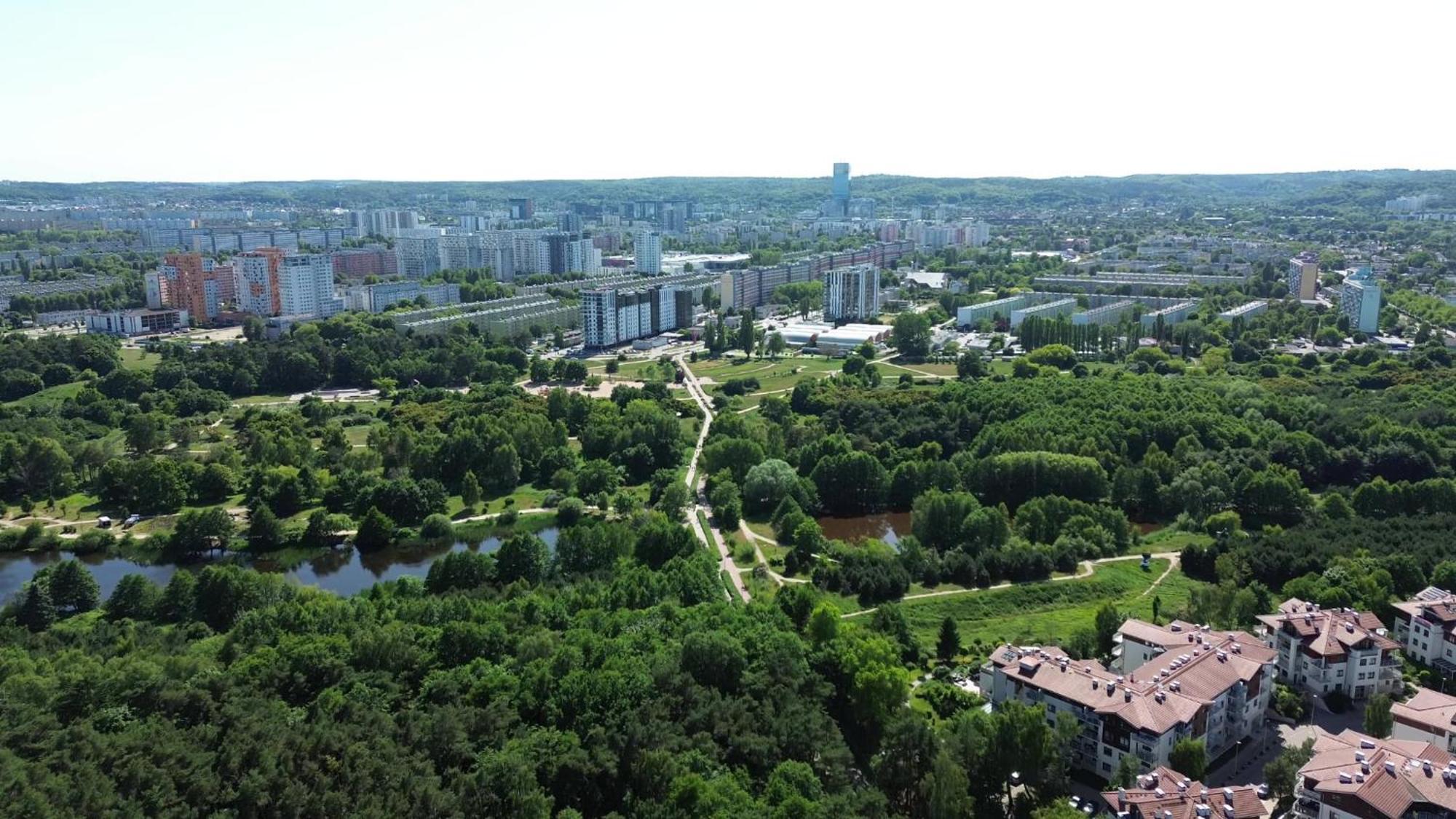 Amber Primore 3 Plaza Spacerem 15 Minut - 1,1km