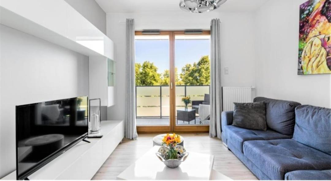 Apartment Zajezdnia Wrzeszcz & Parking & Balkon By Alqueen Gdansk