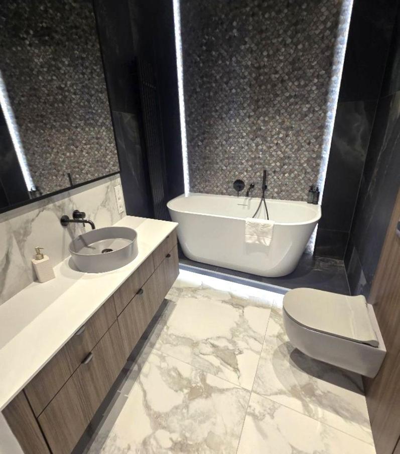 Apartment Granaria Premium River View By Downtown *