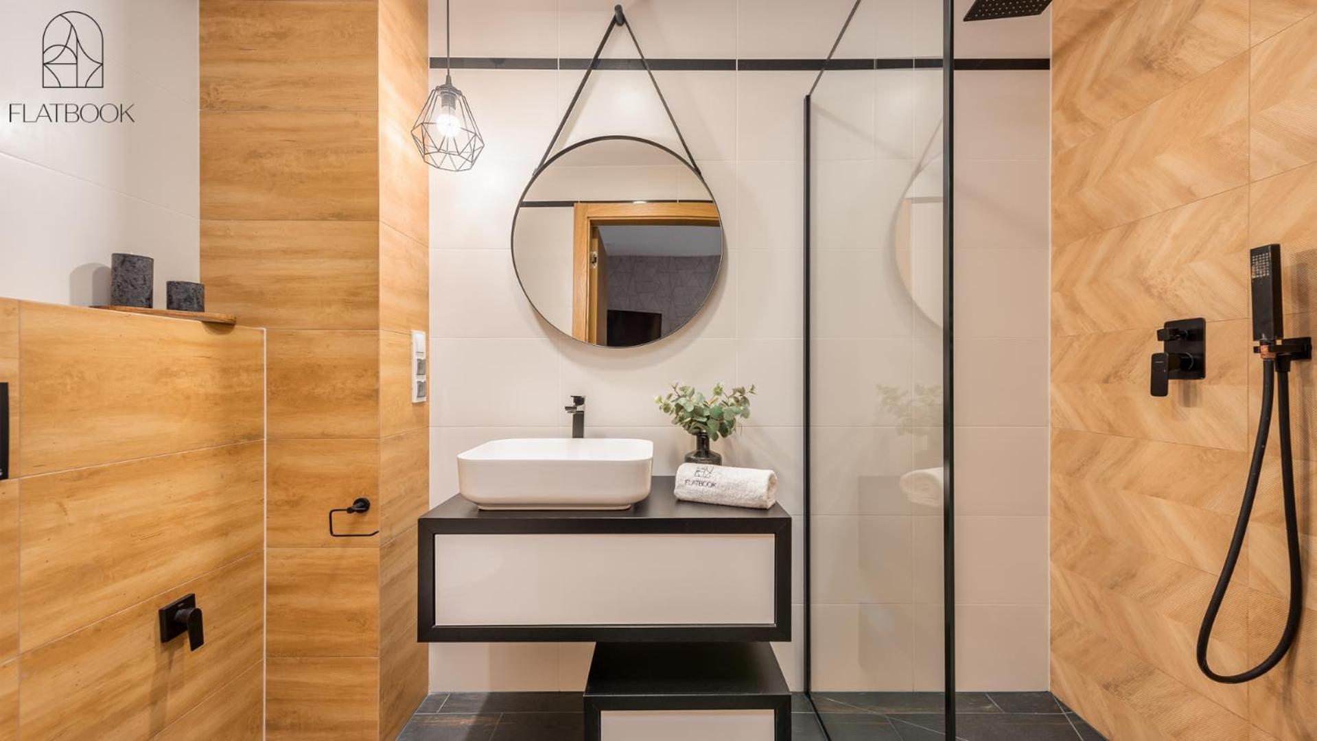 Apartment Flatbook - Center Deo Plaza Ii