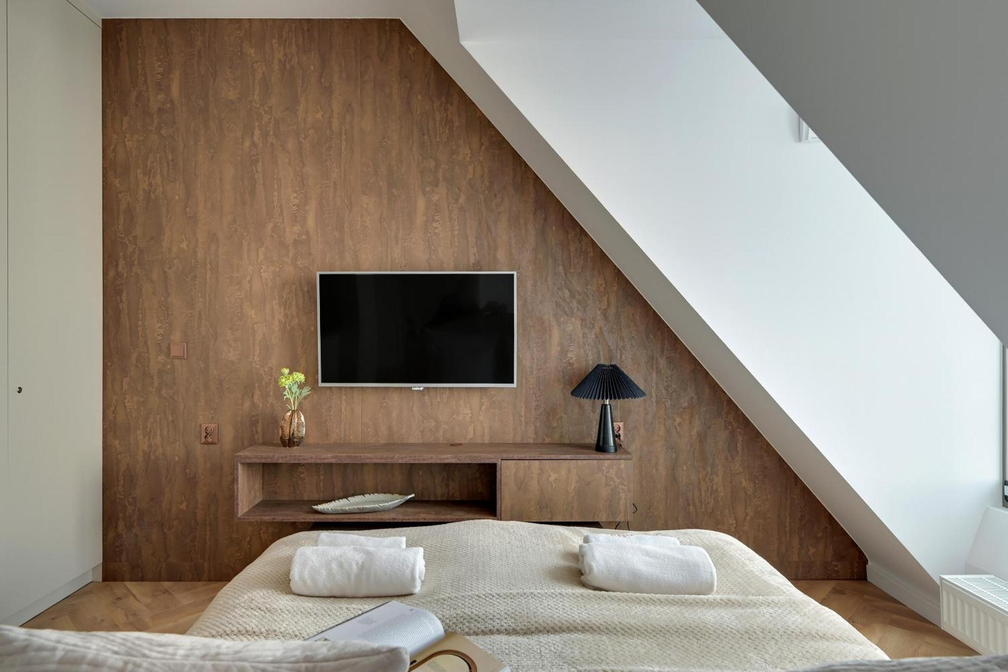 Granaria Premium River View By Downtown Apartment