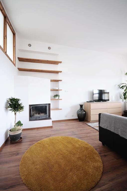Apartment A Place Like Horeszkow *