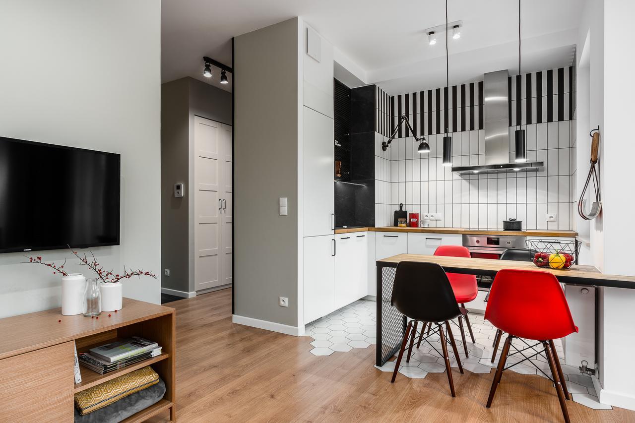 Dom & House - Neptun Park Premium Căn hộ *