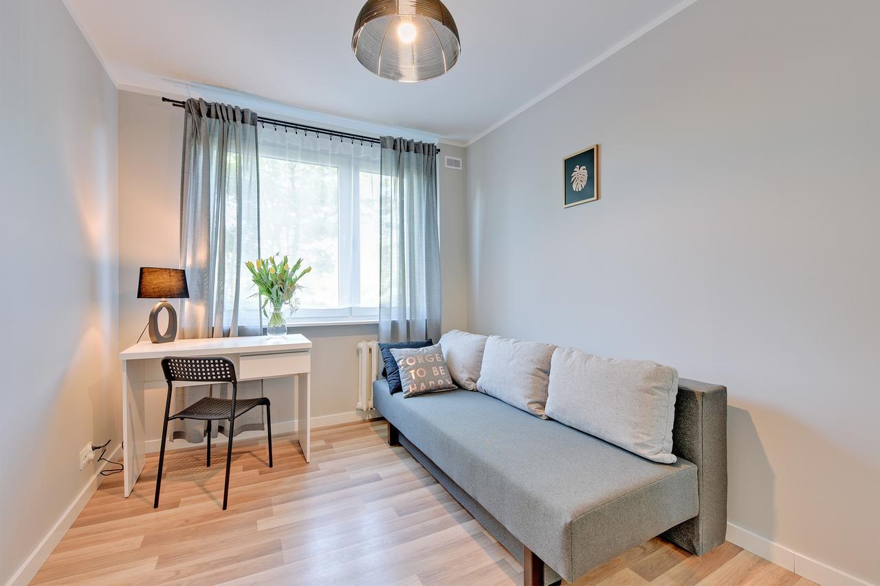 Kwatera prywatna Pokoje Startowa 25 *