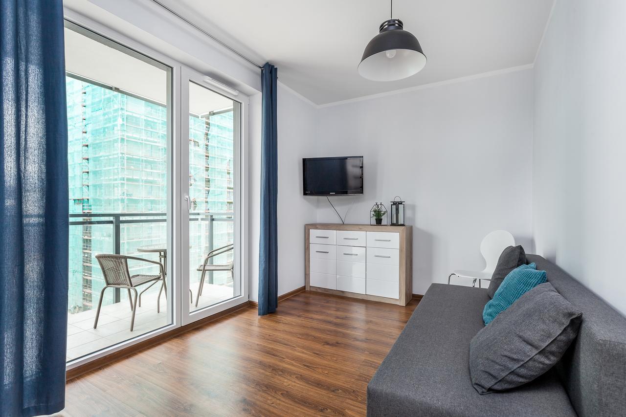 Golden Apartment