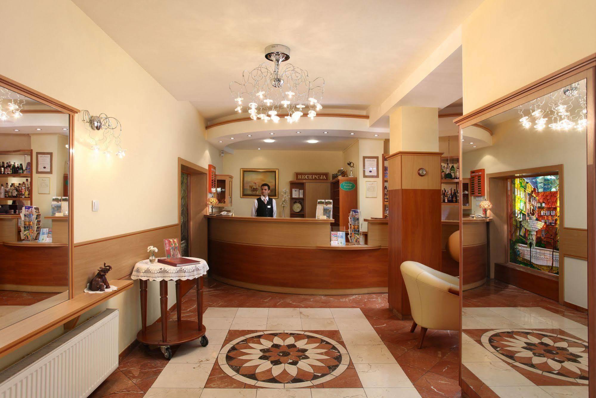 Bartan Seaside Hotel