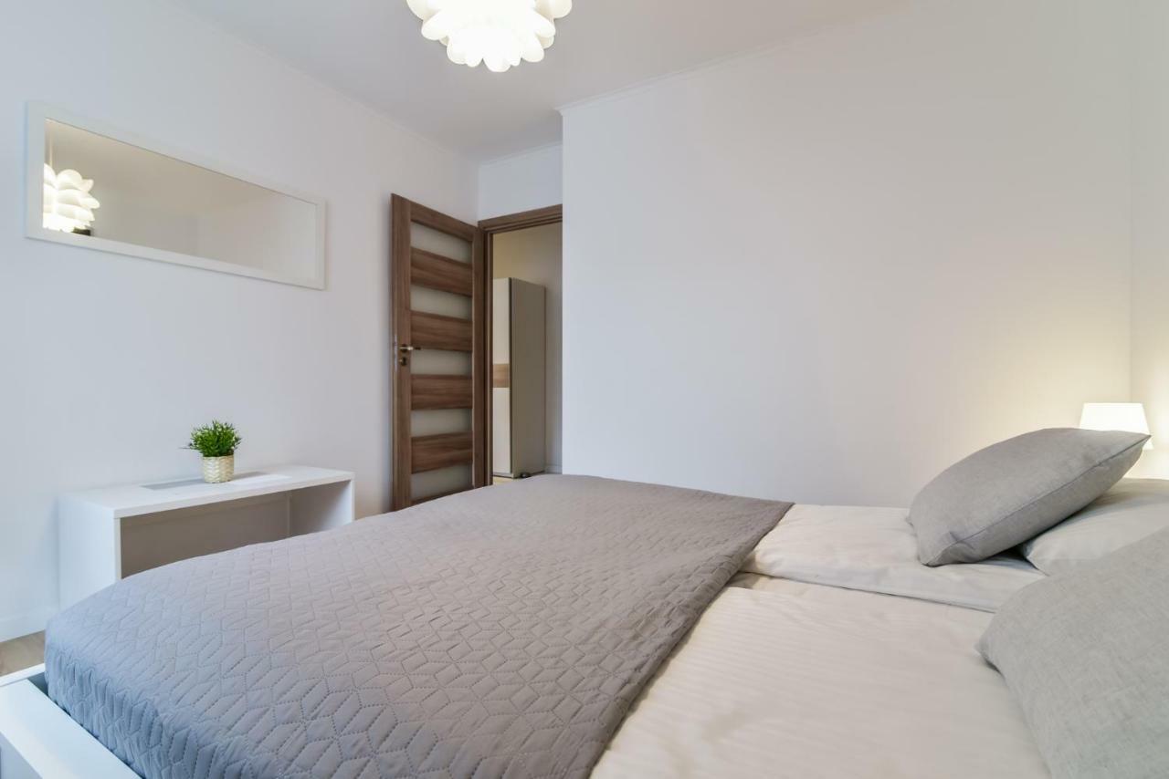 Apartment Ltc Malczewskiego Centrum