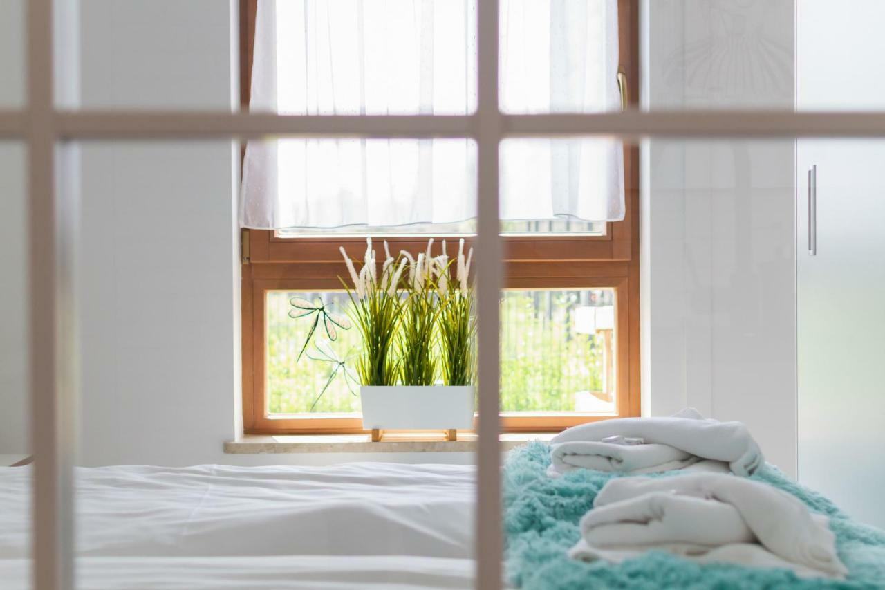 Apartment Starowiejska By Renters