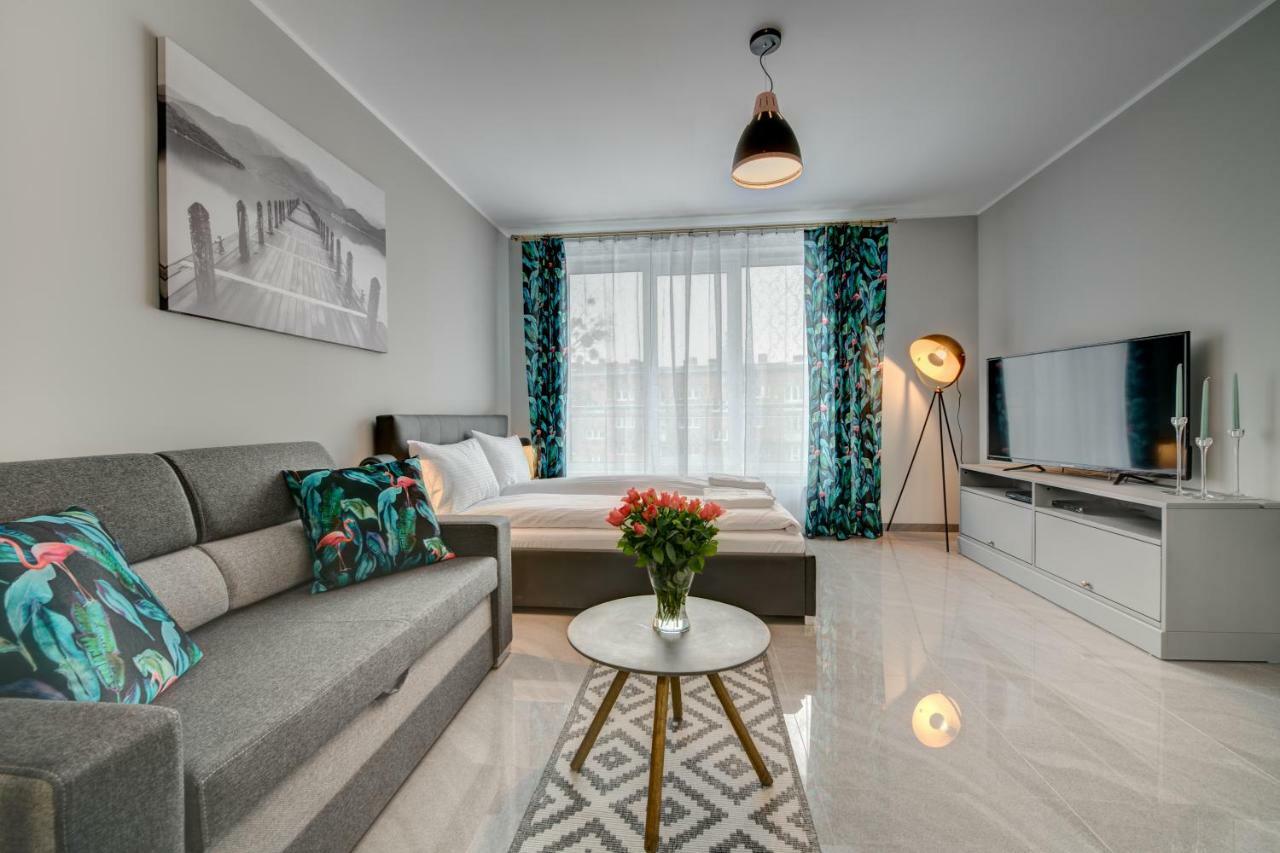 Apartment Live & Travel Old Town *