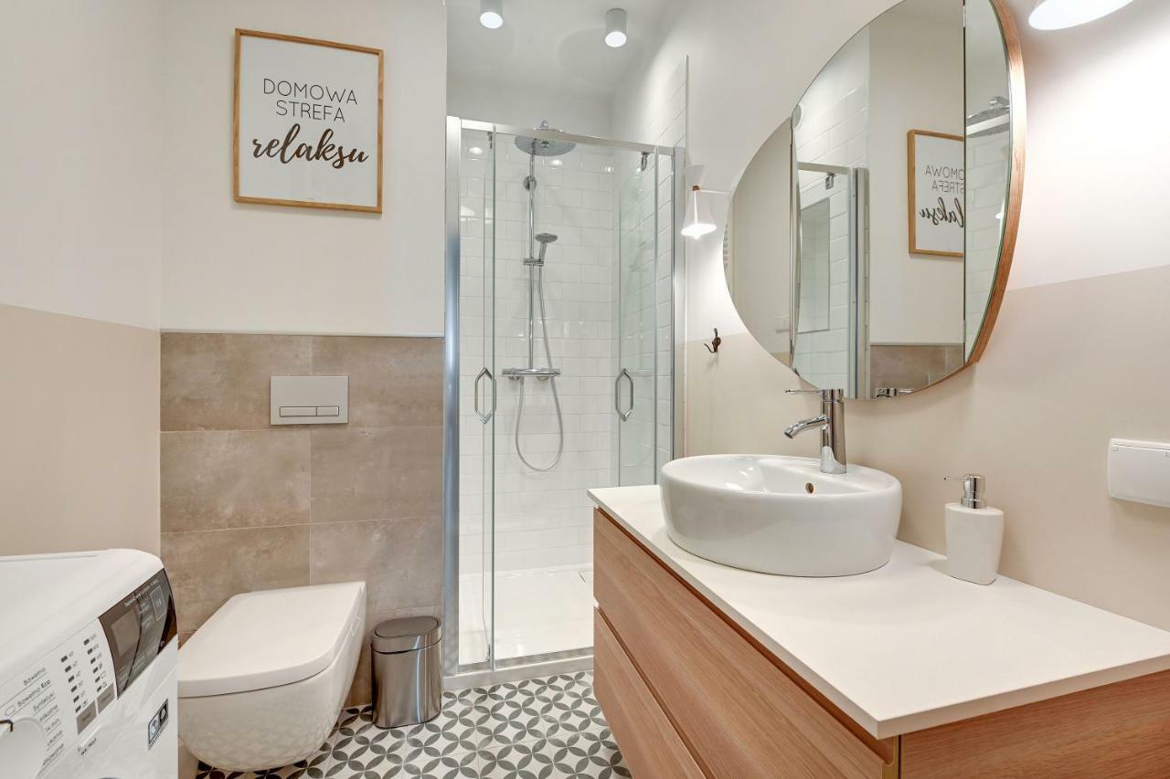 Wave - Olivia Park Apartment