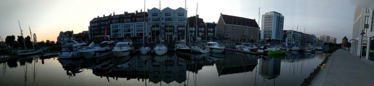 3-rooms With Balcony By The Oldtown * Gdansk