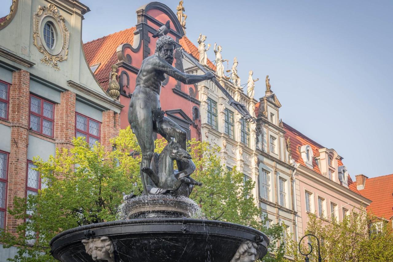 Old Town Tartaczna *