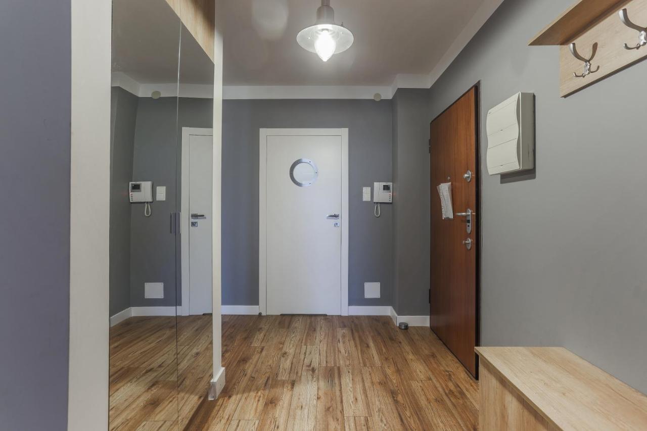 Apartment 3-rooms With Balcony By The Oldtown
