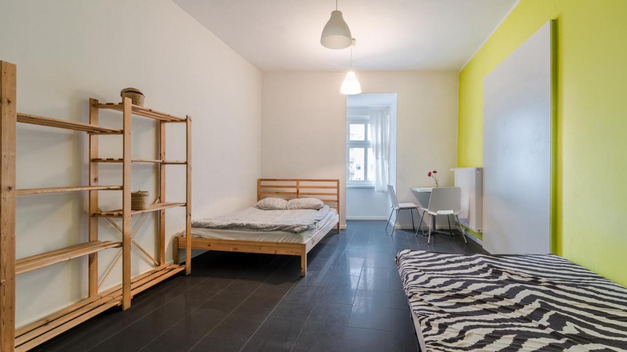 Purple Doors Hostel Gdansk